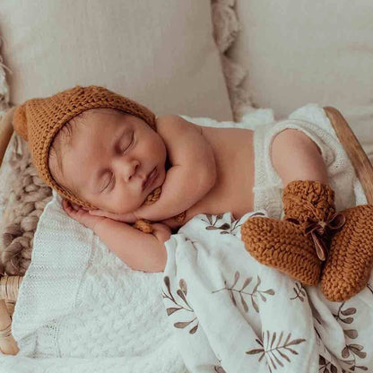 Bronze Merino Wool Bonnet & Booties